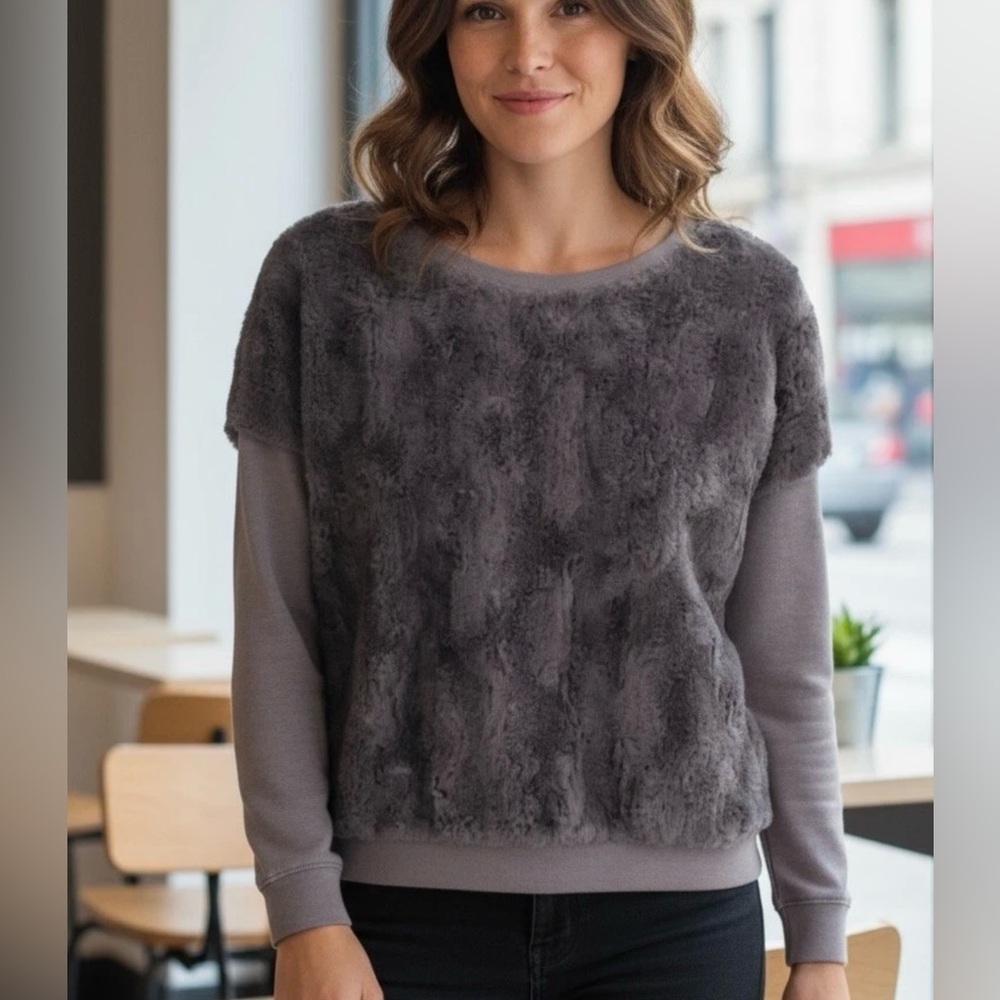 Bershka Collection Womens Faux Fur Knit Sweater Size Small Top Gray Pullover